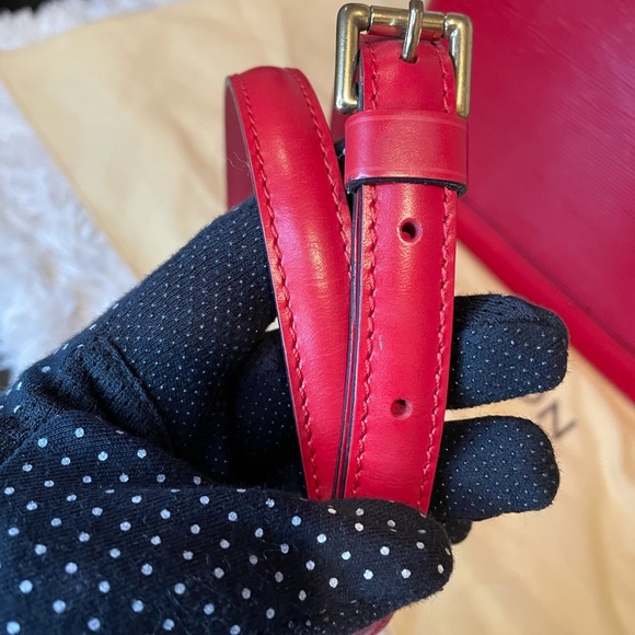 Authentic Alma Epi Red PM size pristine condition - Picture 5 of 16